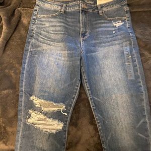 Brand new American Eagle Crop jeans